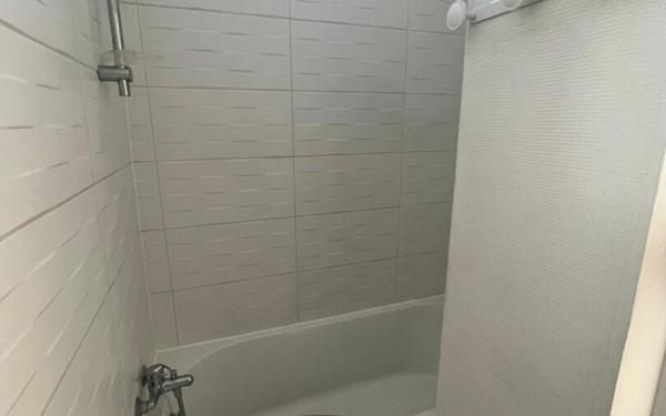 Appartement à louer    1 pièce •  Compiègne