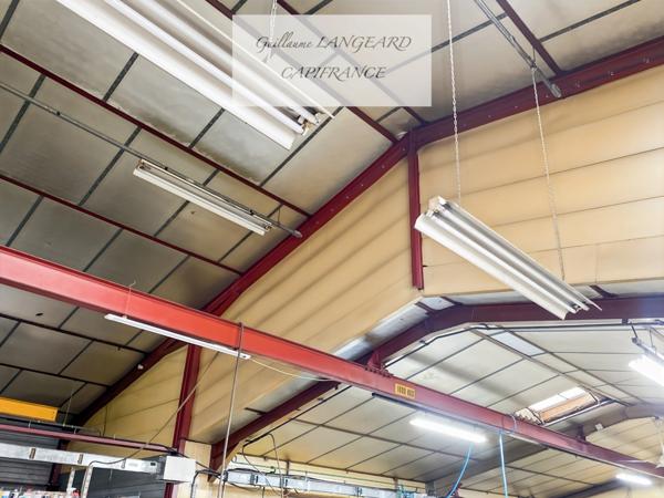 Local d'activités industriellles et bureaux - Oyonnax (01100) - 320 M2