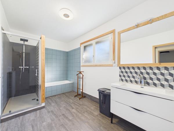 Maison 6 pièces - 190 m² Exclusivité efficity