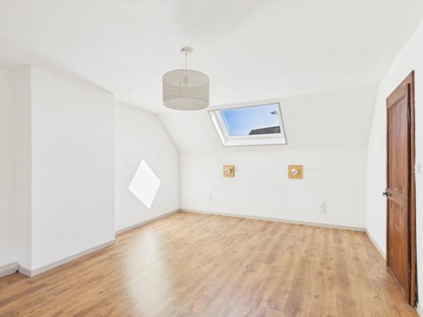 Maison 6 pièces - 190 m² Exclusivité efficity