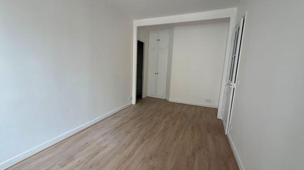 Appartement Paris 2 pièces 43 m2 - PARIS 17  GUY MÔQUET