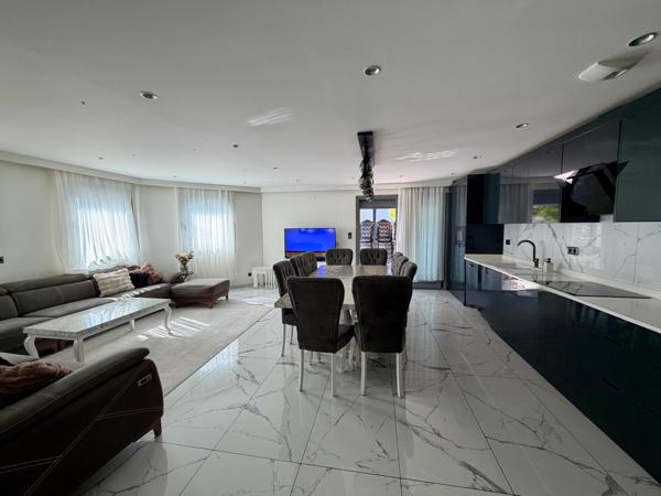 Maison individuelle 2024 – 130 m² avec garage, terrasse et terrain clos à Belfort