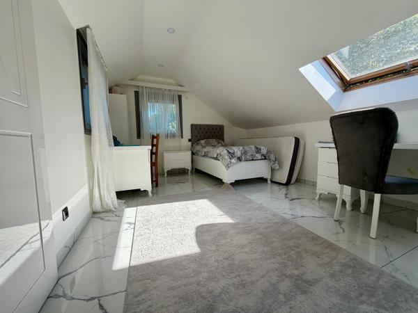 Maison individuelle 2024 – 130 m² avec garage, terrasse et terrain clos à Belfort