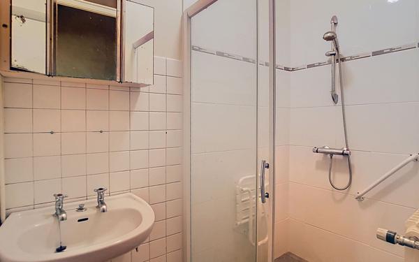 Maison à vendre    3 pièces •  Mur-de-Barrez