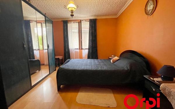 Maison à vendre    4 pièces •  Vénissieux
