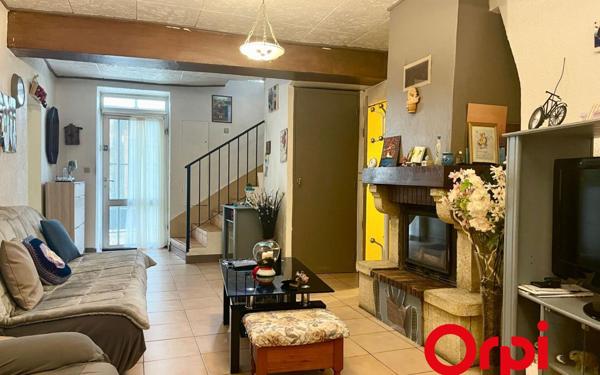 Maison à vendre    4 pièces •  Vénissieux