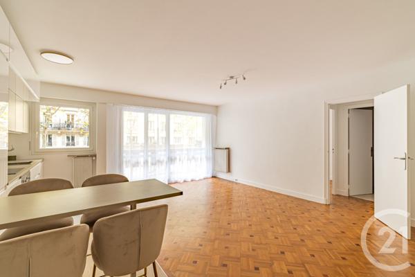 Appartement F2 à vendre  2 pièces - 49,60 m2 PARIS - 75011