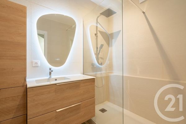 Appartement F2 à vendre  2 pièces - 49,60 m2 PARIS - 75011