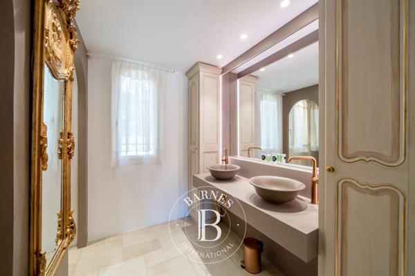 Cannes, Villa 6 Chambres -  351 m² à vendre