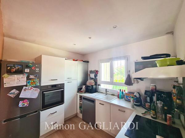 PROCHE CENTRE VILLE- VILLA T5 AVEC JARDIN