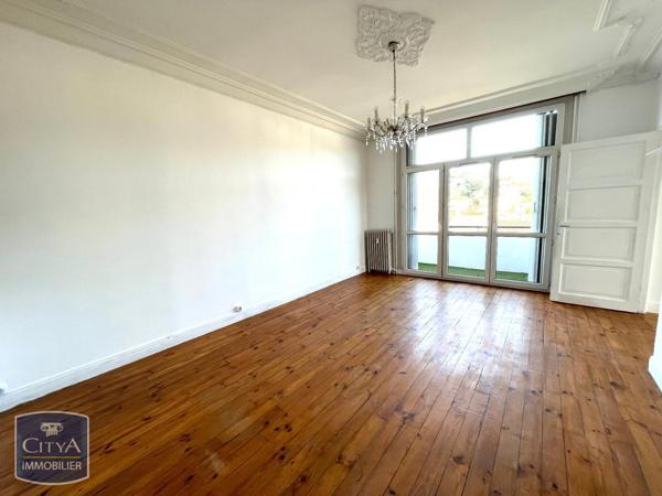 Appartement à louer 4 pièces 81.95m²