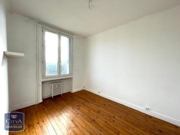 Appartement à louer 4 pièces 81.95m²