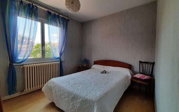 Maison à vendre    5 pièces • 92,72 m2 Gujan-Mestras