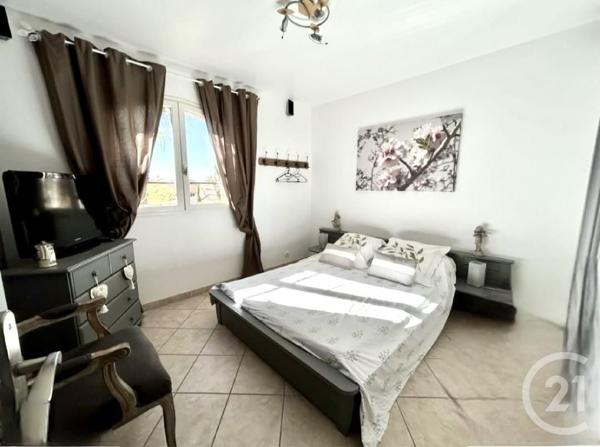 Maison à vendre  6 pièces - 163 m2 LA LONDE LES MAURES - 83