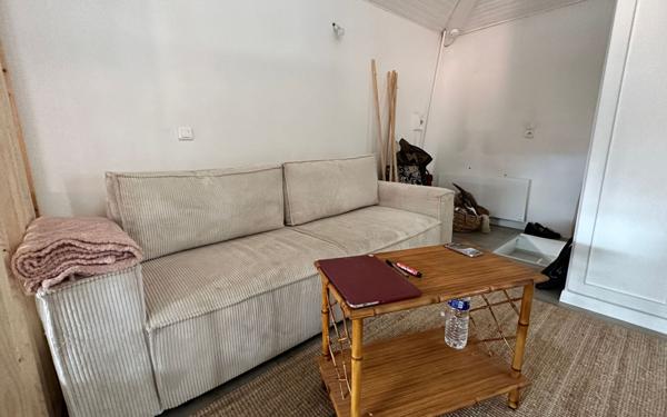 Appartement à vendre    1 pièce •  Angresse