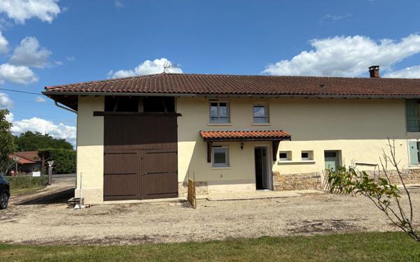 Maison à louer    3 pièces • 76,82 m2 Attignat