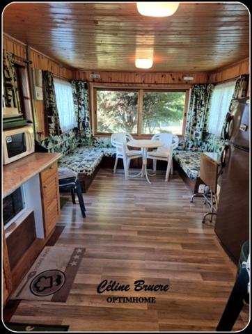 Chalet à vendre 2 pièces JUZIERS (78)