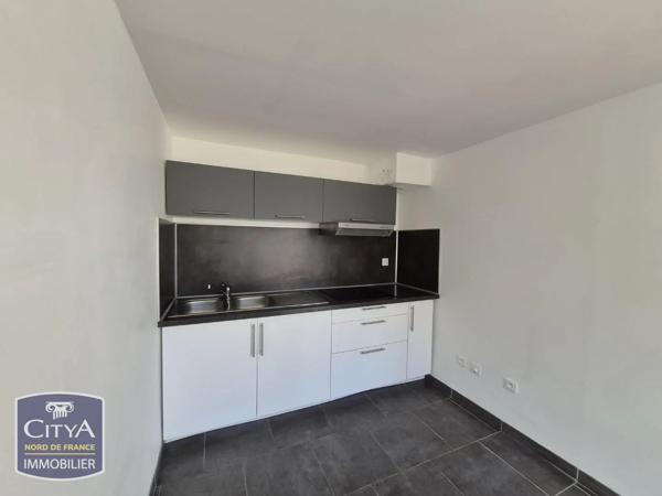 Appartement à louer 3 pièces 78.08m² Douvrin (62138)