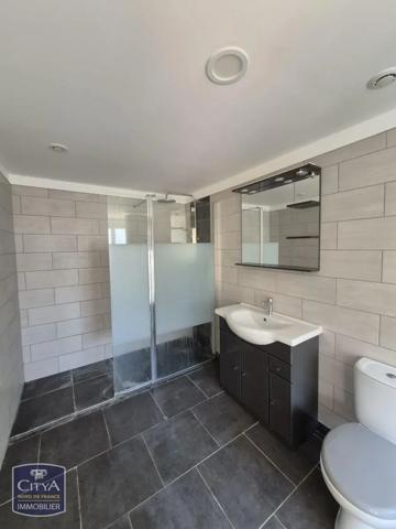 Appartement à louer 3 pièces 78.08m² Douvrin (62138)