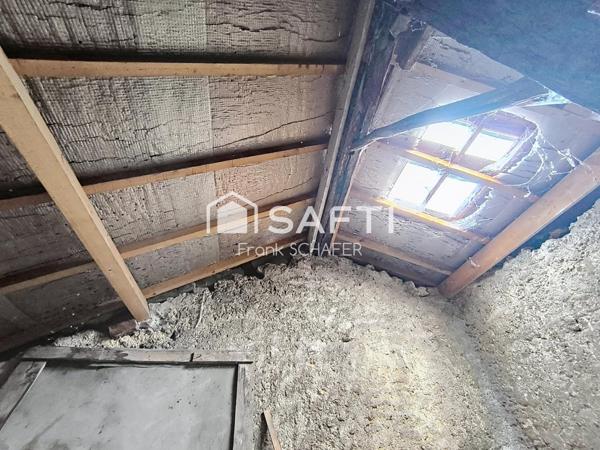 7 pièces, 5 chambres, garage – à rénover, fort potentiel