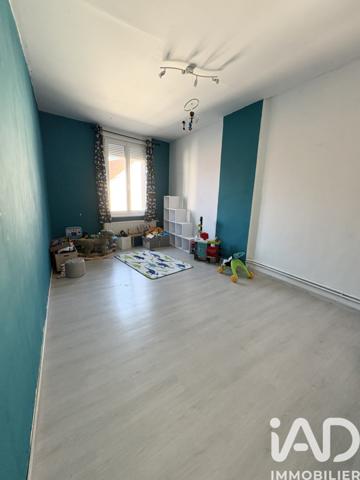 Maison à vendre 5 pièces 117 m² Thun-Saint-Amand