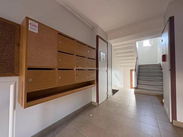 Vente                                                      Appartement
                        
                     4 pièces                      62 m2                     à Fontaine
