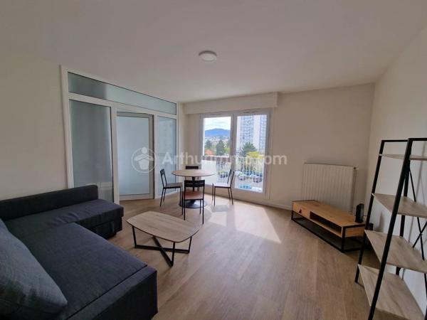 Location                                                      Appartement
                        
                     4 pièces                      79 m2                     à Clermont-Ferrand