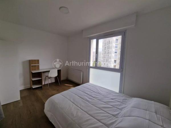 Location                                                      Appartement
                        
                     4 pièces                      79 m2                     à Clermont-Ferrand