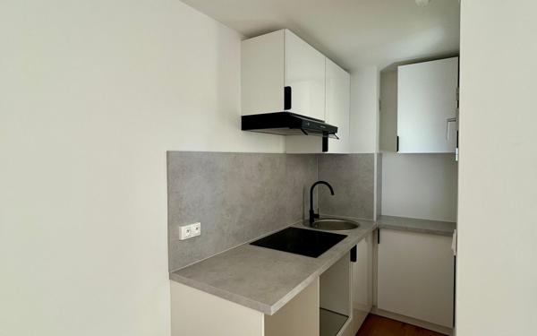 Appartement à vendre    2 pièces • 30 m2 Sète