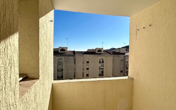 Appartement à vendre    2 pièces • 30 m2 Sète
