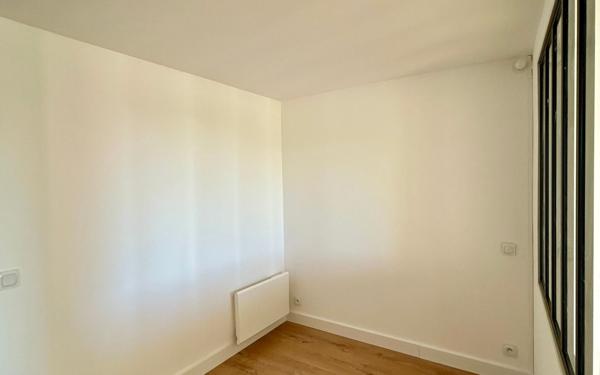 Appartement à vendre    2 pièces • 30 m2 Sète