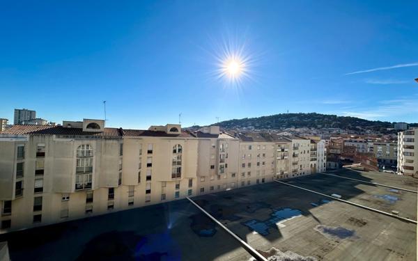 Appartement à vendre    2 pièces • 30 m2 Sète