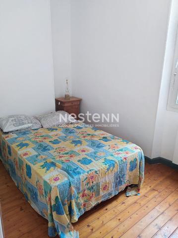 Sur la commune de Elne, Maison de village avec extérieur