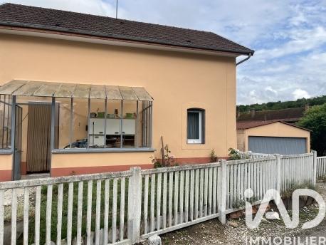 Maison à vendre 4 pièces 75 m² Ville-sous-la-Ferté