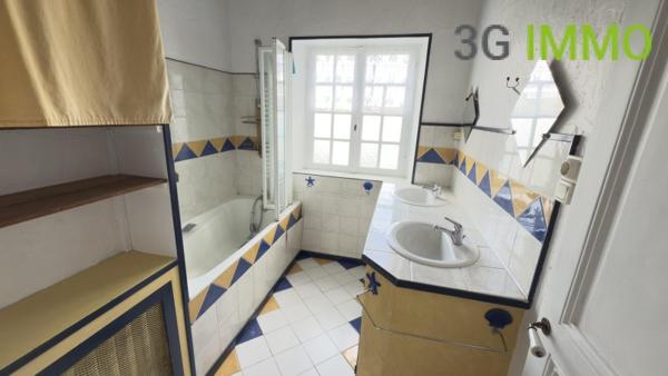 Vente / Maison et grand terrain