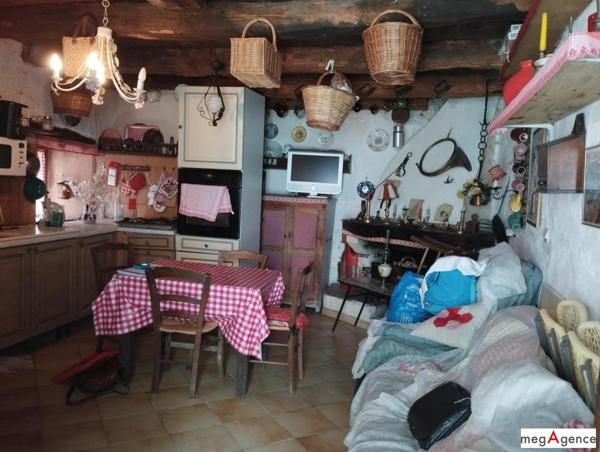 Maison à BARRE-DES-CEVENNES, 48400 - 2 pièces 57m²