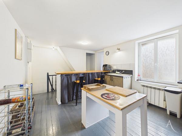 Immeuble (Appartement T3 + local pro) Annoeullin