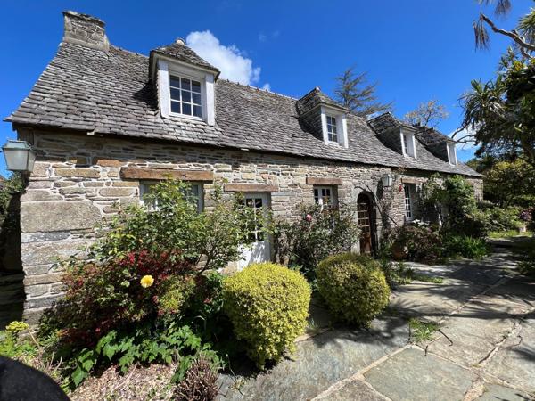 Longère de caractère avec son jardin d'Eden