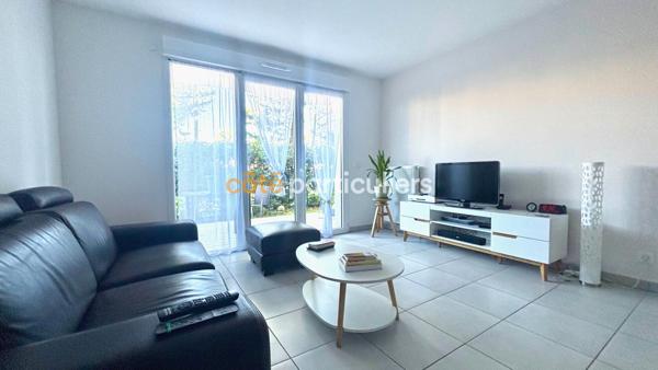 Vente
                Appartement66,91 m² - 3 Pièces -
                    BLANQUEFORT (33290)