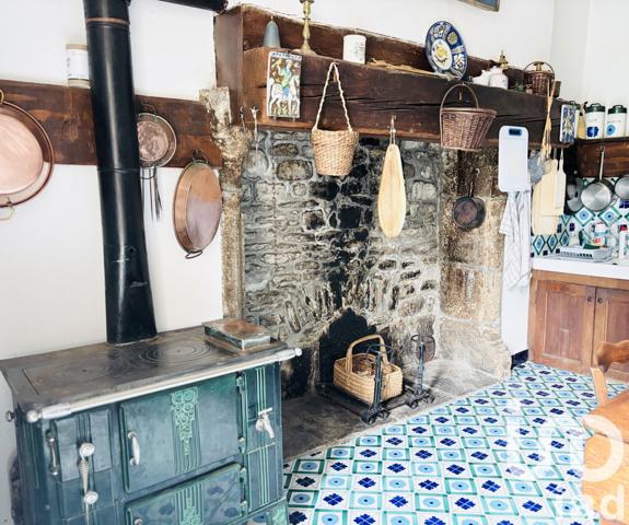 House for sale 9 rooms 231 m² Chaudes-Aigues