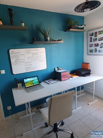 Bergerac.Maison type F4 de 83 m2 avec jardin dans résidence sécurisée avec piscine