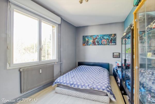 À VENDRE - Appartement F3 de 71m2 avec balcon, garage, cave et grenier - NANCY, avenue de la libération (54)