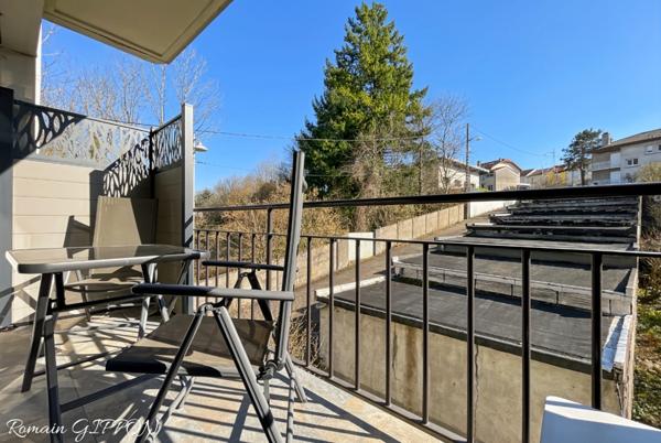 À VENDRE - Appartement F3 de 71m2 avec balcon, garage, cave et grenier - NANCY, avenue de la libération (54)