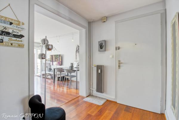 À VENDRE - Appartement F3 de 71m2 avec balcon, garage, cave et grenier - NANCY, avenue de la libération (54)
