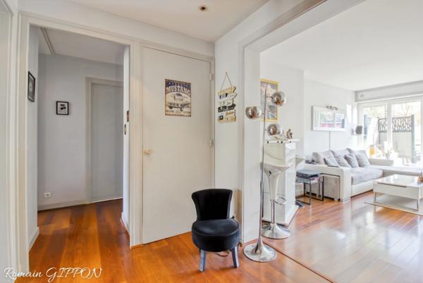 À VENDRE - Appartement F3 de 71m2 avec balcon, garage, cave et grenier - NANCY, avenue de la libération (54)