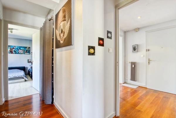 À VENDRE - Appartement F3 de 71m2 avec balcon, garage, cave et grenier - NANCY, avenue de la libération (54)