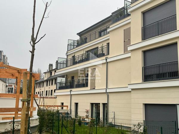 Appartement 4 pièces 94 m² avec terrasse et loggia (78560 LE PORT MARLY )
