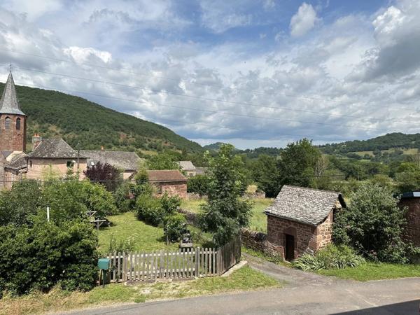 Très beau corps de ferme
