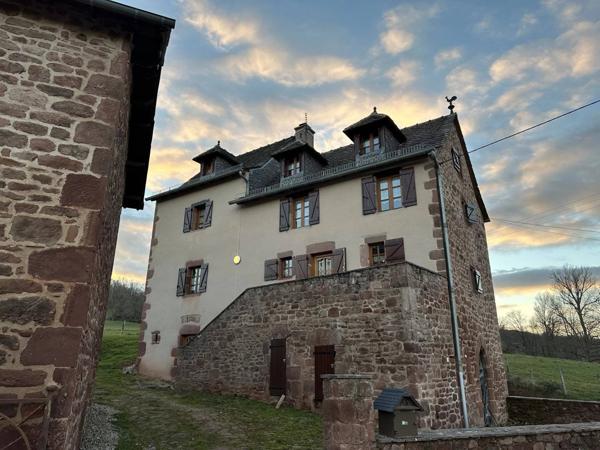 Très beau corps de ferme