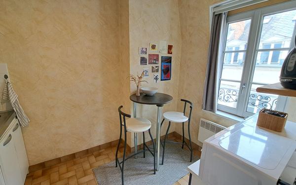 Appartement à louer    1 pièce •  Orléans